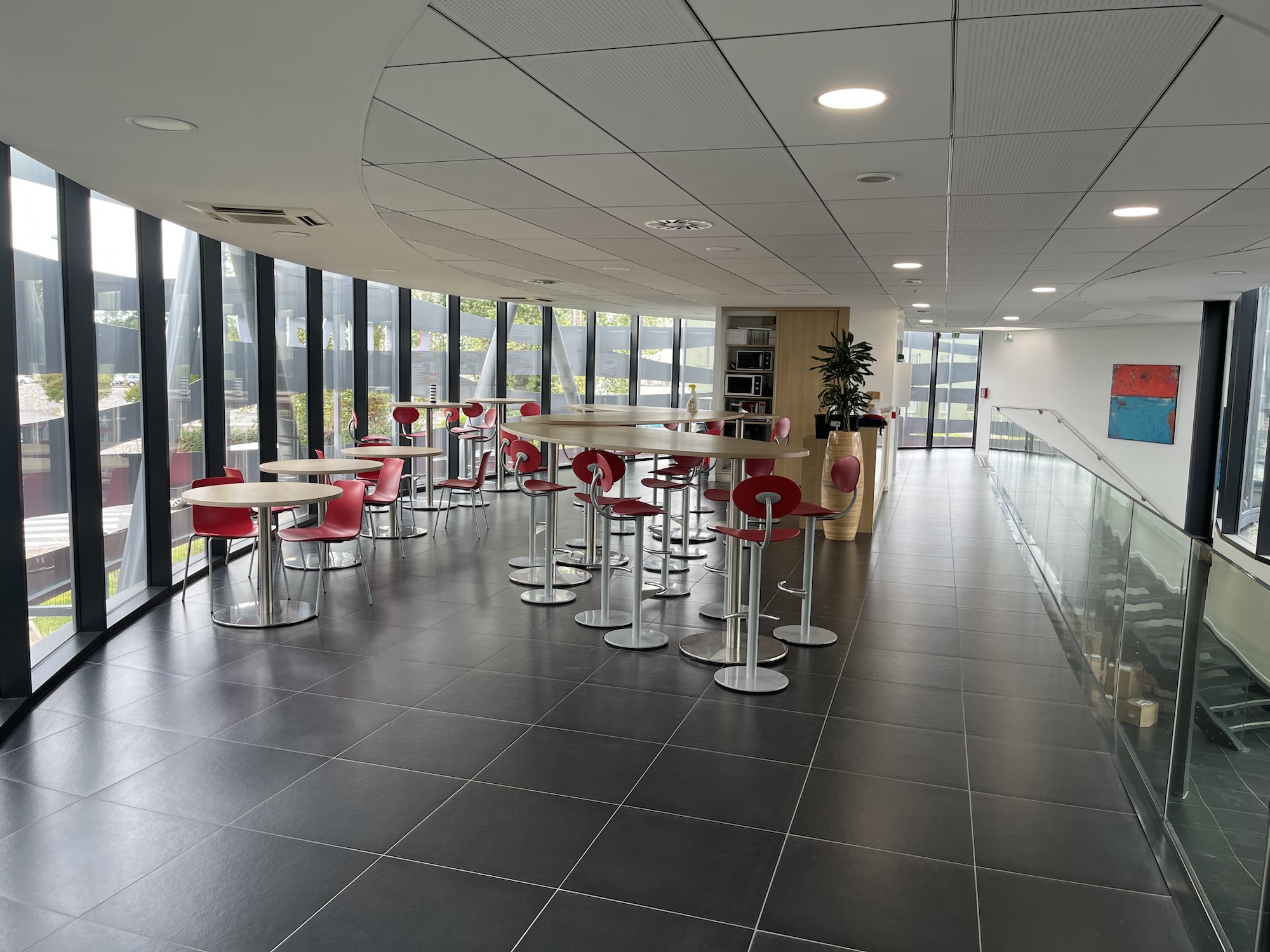 La cafétéria avant notre intervention